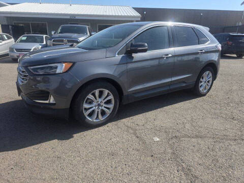 2022 Ford Edge Titanium