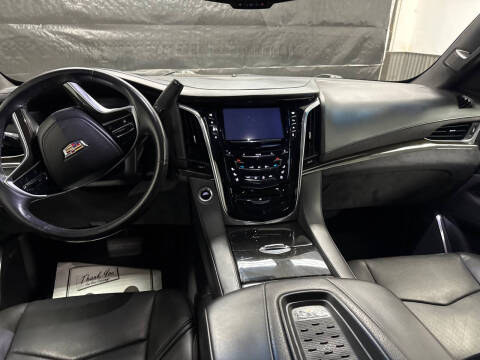 2016 Cadillac Escalade Platinum