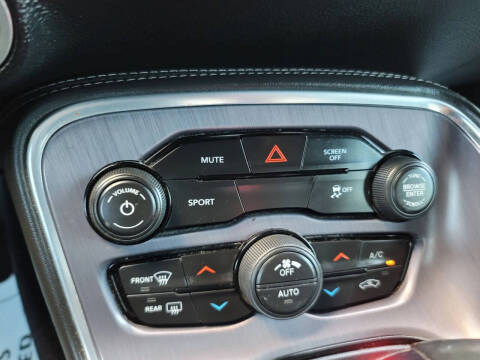 2017 Dodge Challenger