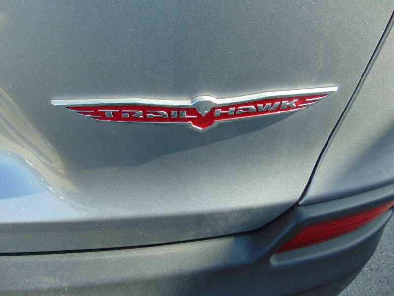 2021 Jeep Cherokee Trailhawk