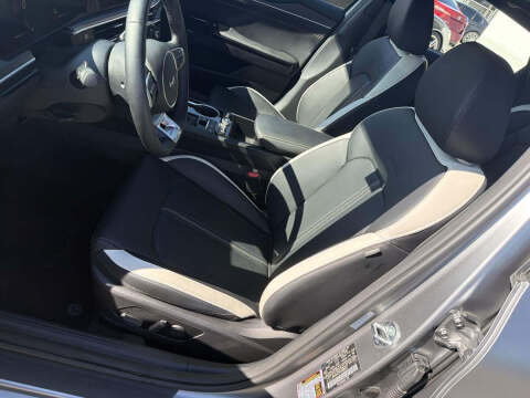 2026 Kia K5