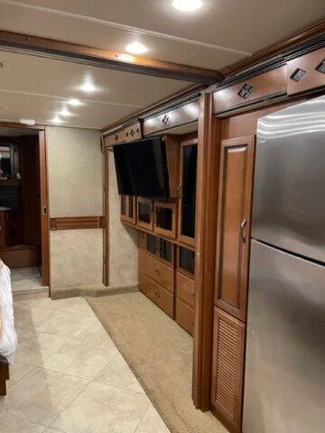 2014 Freightliner XCM Chassis