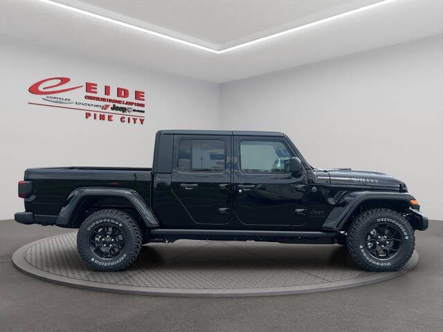 2026 Jeep Gladiator Willys