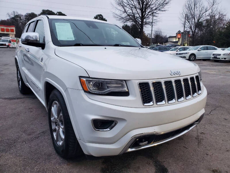 2015 Jeep Grand Cherokee Overland's photo