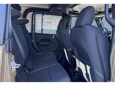 2026 Jeep Gladiator Willys