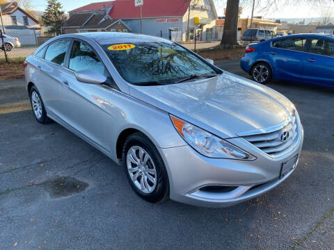 2011 Hyundai Sonata for sale at Midtown Autoworld LLC in Herkimer NY