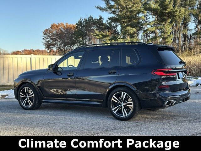 2024 BMW X7 M60i