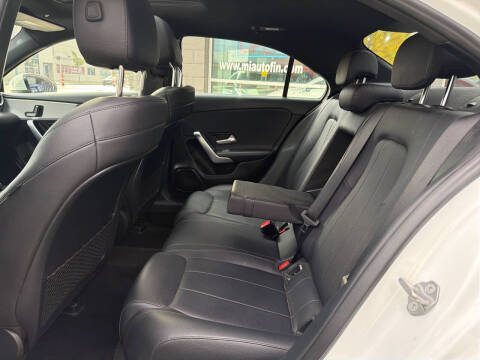 2019 Mercedes-Benz A-Class A 220