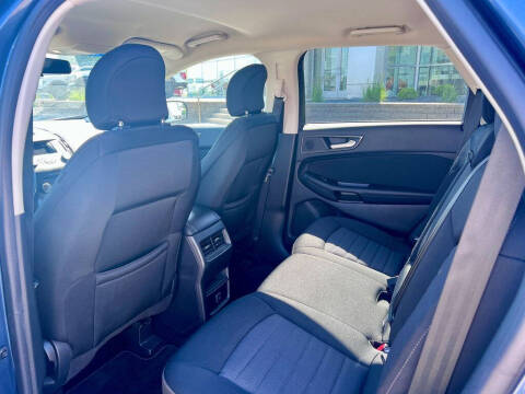 2018 Ford Edge SE