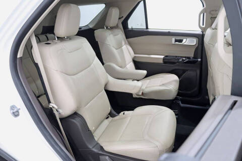 2022 Ford Explorer Platinum