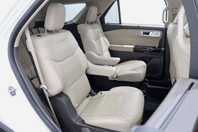 2022 Ford Explorer Platinum