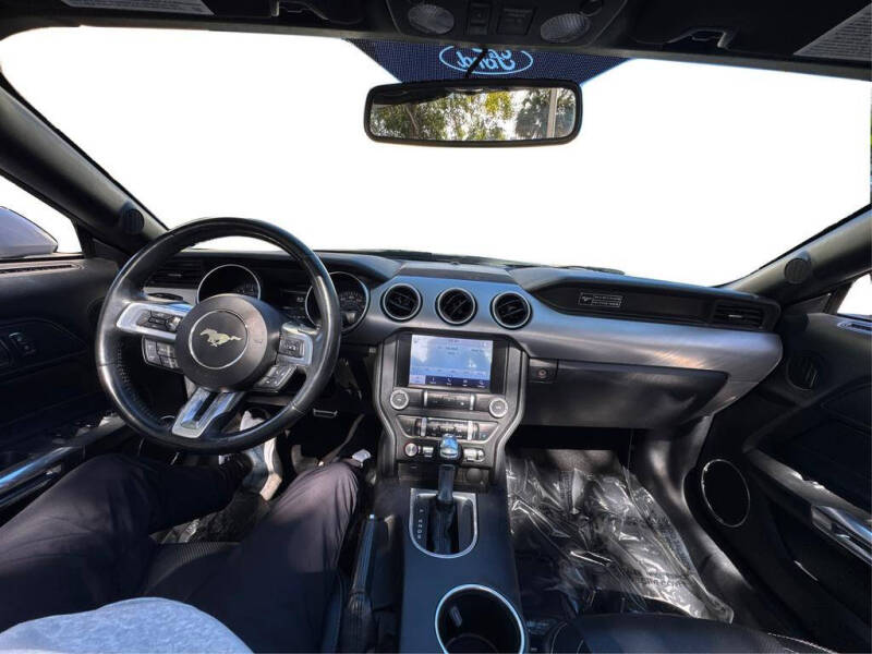 2020 Ford Mustang EcoBoost Premium