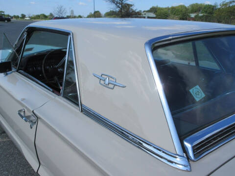 1965 Ford Thunderbird