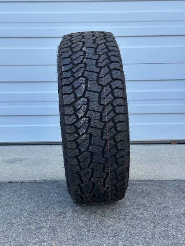 Hankook  Dynapro ATM LT 265/65R17 109T