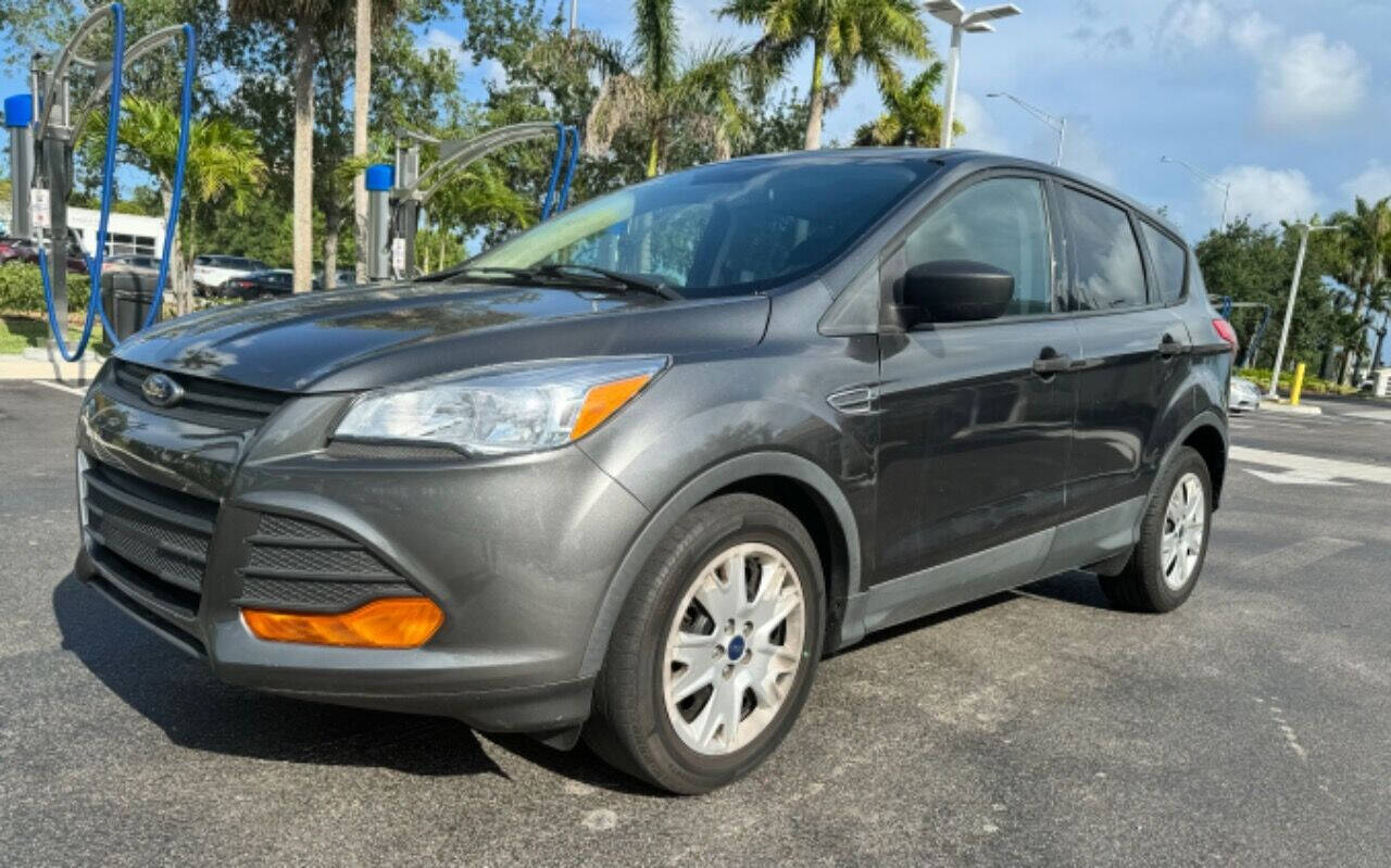 2015 Ford Escape for sale at Carisma Auto Dealer in Miramar, FL