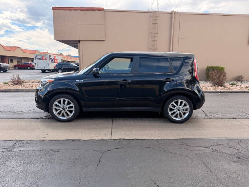 2017 Kia Soul +
