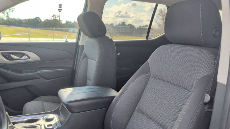 2020 Chevrolet Traverse LS