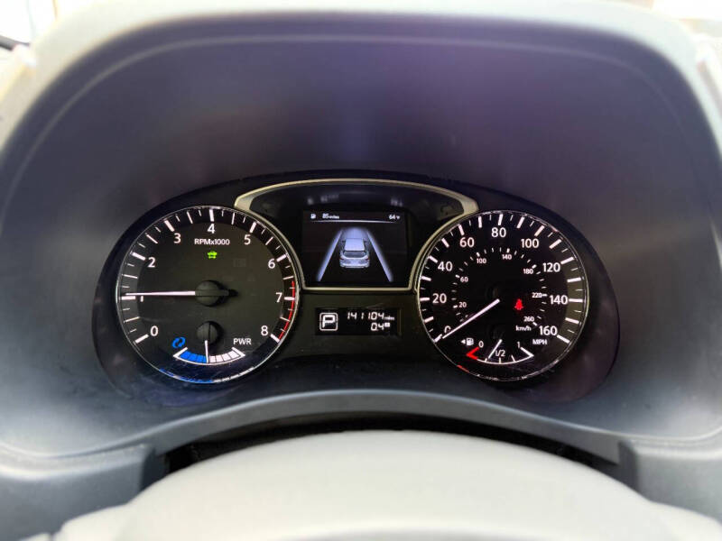 2014 Nissan Pathfinder Hybrid SV