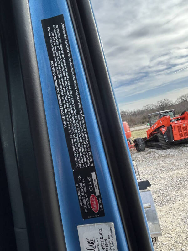 2016 Peterbilt 579 Road 579 Road Tractor