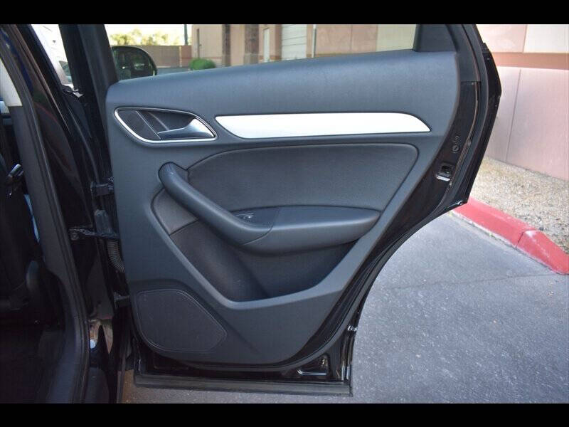 2017 Audi Q3 2.0T quattro Premium