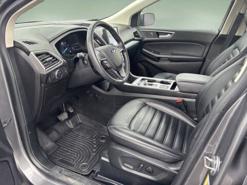 2022 Ford Edge