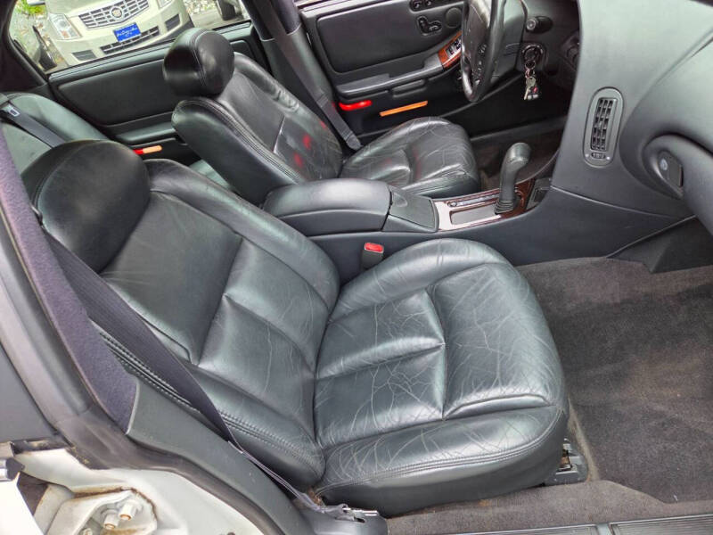 1999 Oldsmobile Aurora