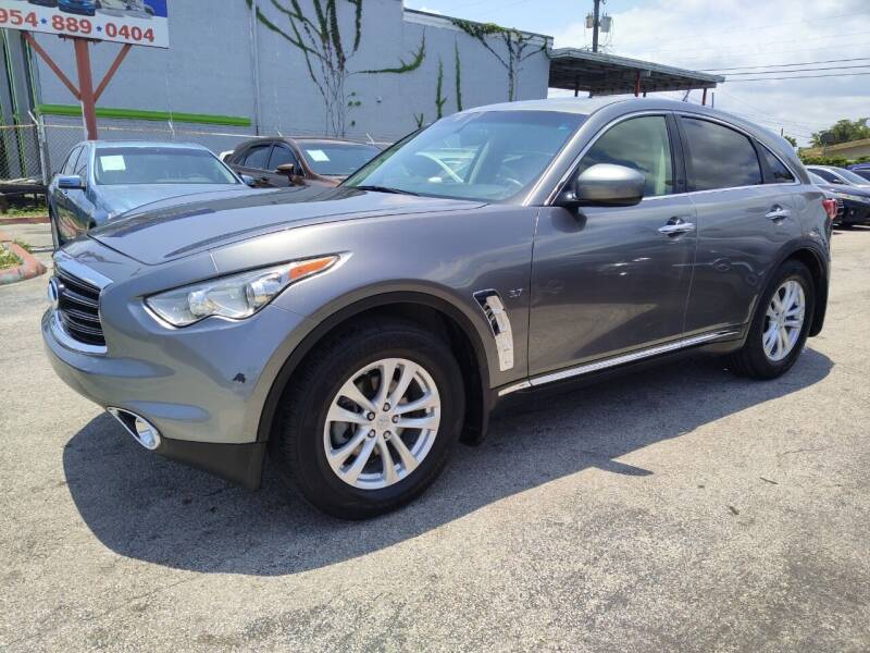 2014 Infiniti QX70 for sale at INTERNATIONAL AUTO BROKERS INC in Hollywood FL