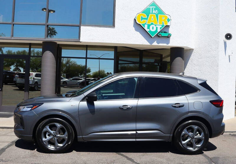 2023 Ford Escape ST-Line