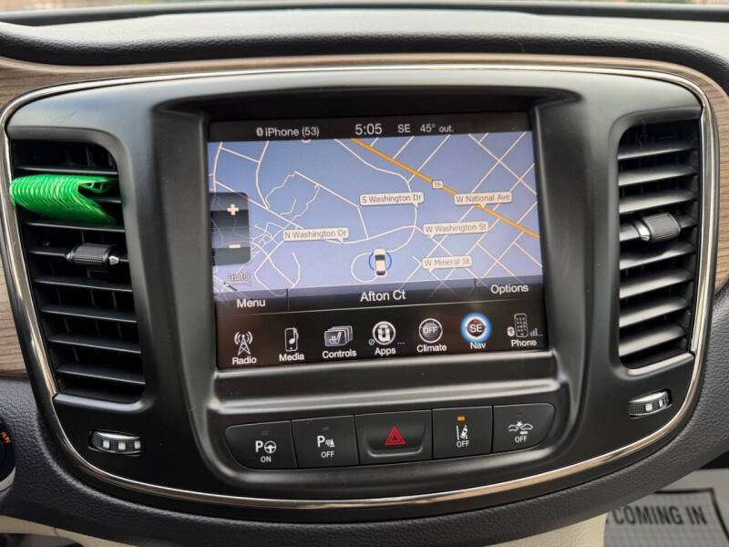 2015 Chrysler 200 C
