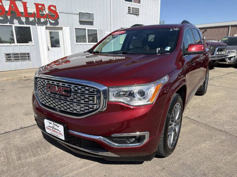 2017 GMC Acadia Denali