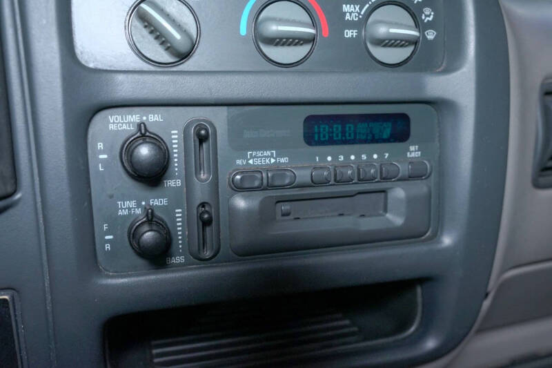 1999 GMC Savana G1500