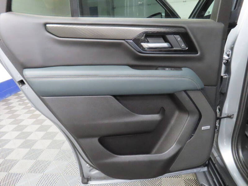 2025 GMC Yukon AT4