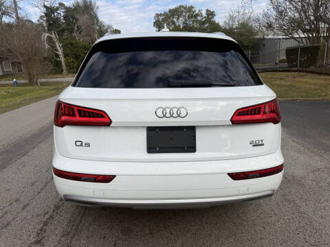 2018 Audi Q5 2.0T quattro Premium