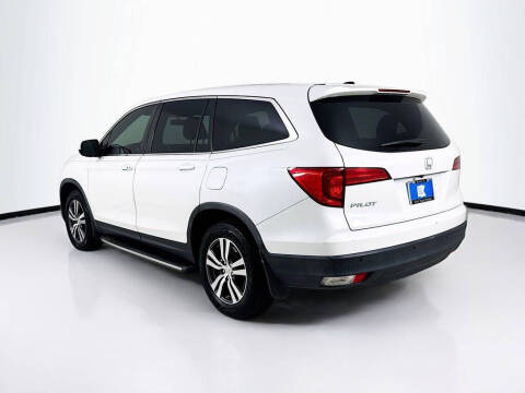 2017 Honda Pilot EX
