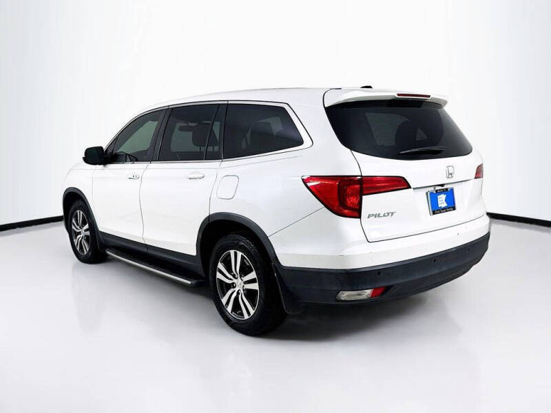2017 Honda Pilot EX