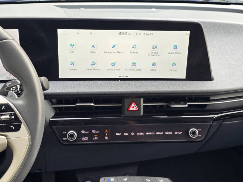2024 Kia EV6 Wind