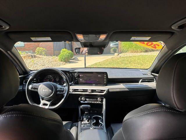 2022 Kia K5