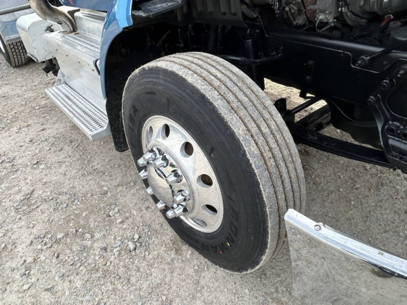 2016 Peterbilt 579 Road 579 Road Tractor