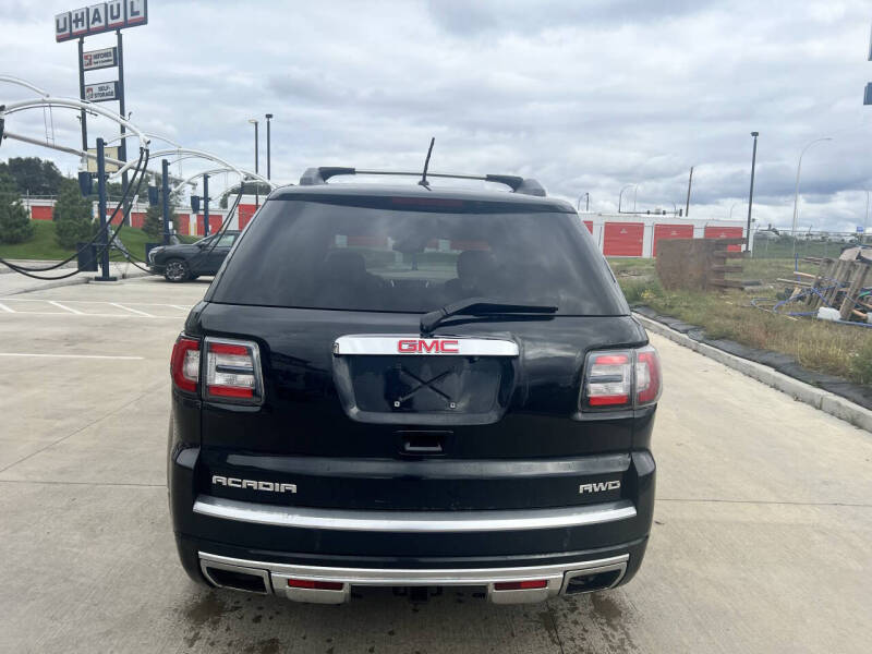 2015 GMC Acadia Denali