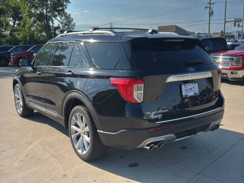 2022 Ford Explorer Platinum