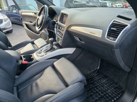 2016 Audi Q5 2.0T quattro Premium Plus