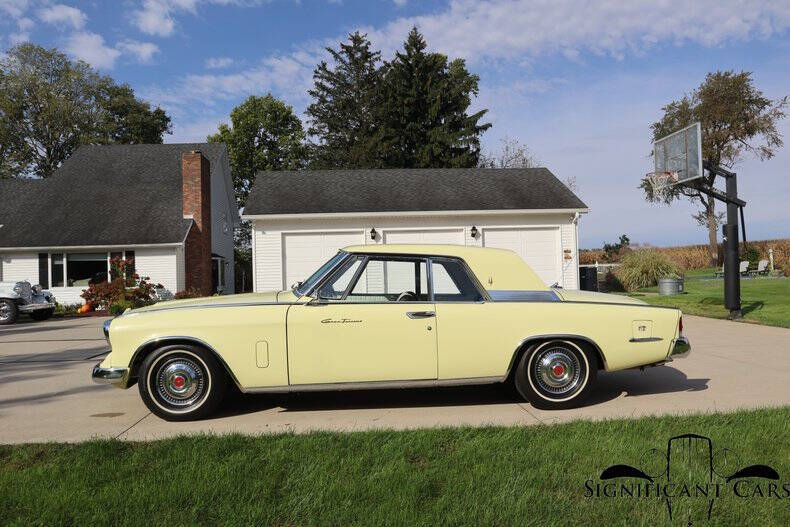1962 Studebaker GT Hawk