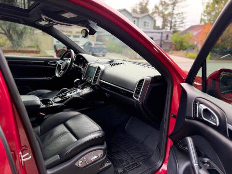 2017 Porsche Cayenne