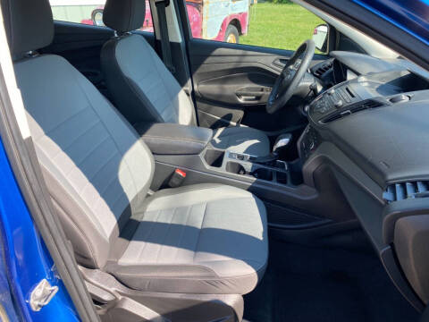 2017 Ford Escape S