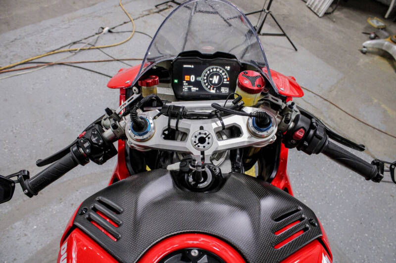 2018 Ducati Panigale V4 S