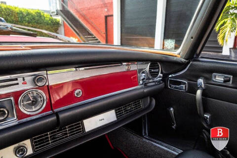 1970 Mercedes-Benz 280-Class