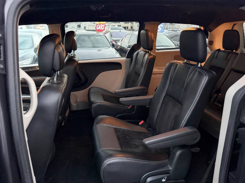 2017 Dodge Grand Caravan SXT