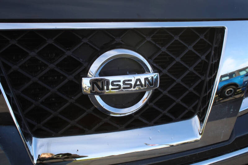 2012 Nissan Frontier SL