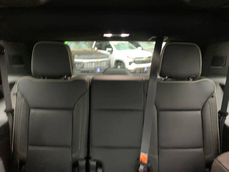 2024 Chevrolet Tahoe Premier