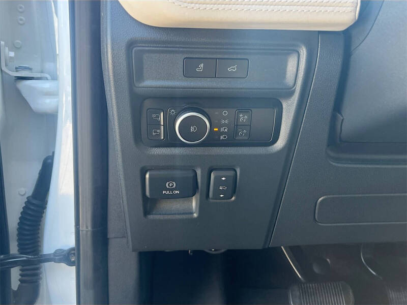 2023 Ford Expedition Platinum